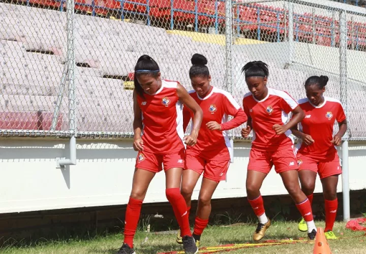 Jugadoras de la selección femenina de Panamá. Foto:Ayansi Gamez