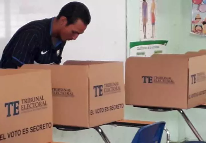 La asignación de curules en los circuitos plurinominales siempre ha sido objeto de críticas en los torneos electorales. El último no fue la excepción. Archivo