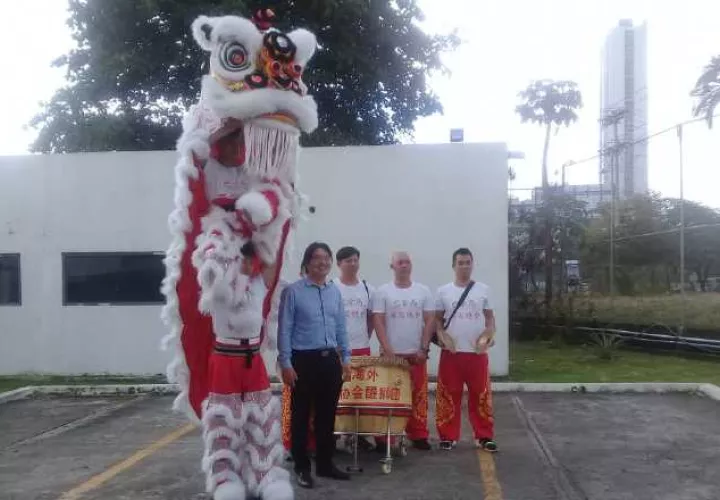 La danza del dragón.