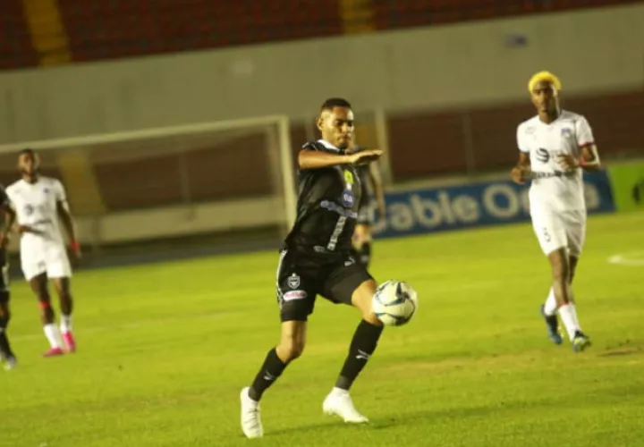 Ismael Díaz entró al campo en el segundo tiempo Foto Anayansi Gamez