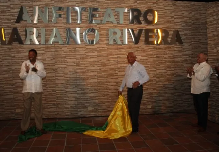 Se inauguró el remodelado anfiteatro, el cual lleva el nombre de Mariano Rivera, Foto/Eric Montenegro