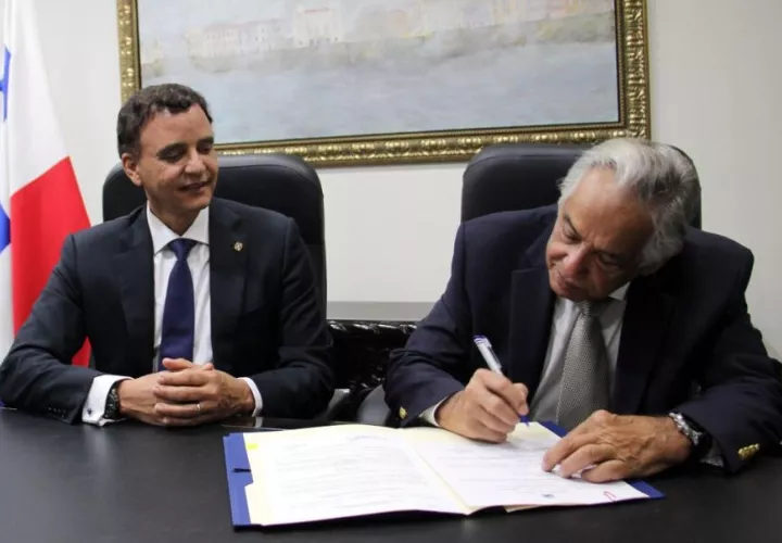 Francisco Rodríguez, de 81 años, fue también contralor general de la República. 