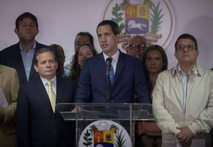 Juan Guaidó, aseguró que este martes llegará al parlamento como presidente de la Asamblea Nacional. FOTO/EFE