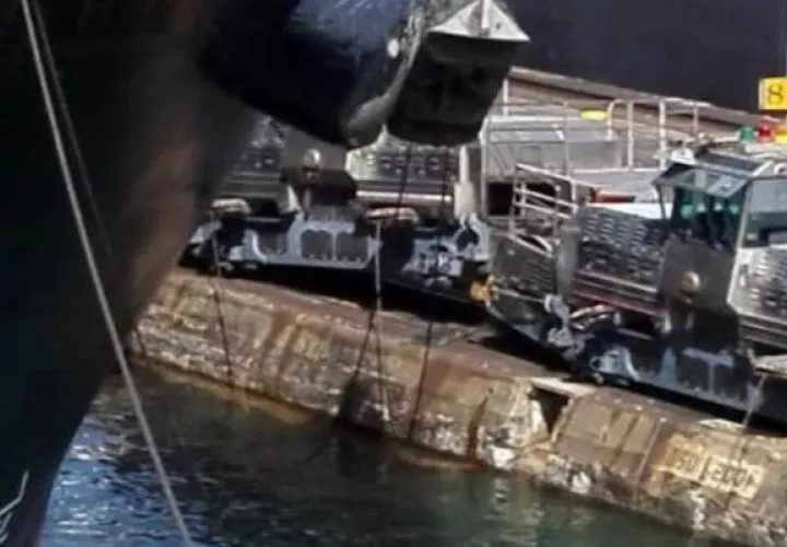 No se conoció de heridos, y  se espera a la versión de la Autoridad del Canal de Panamá, en el sector Atlántico.