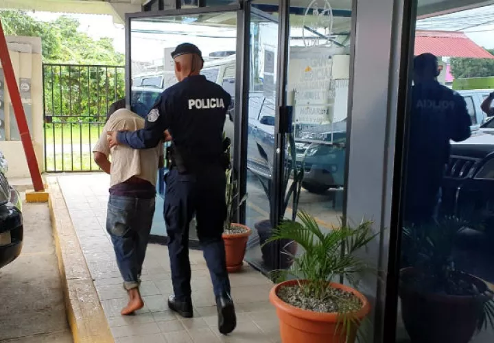 “Nosotros oportunamente recavamos todos los elementos de convicción que son necesarios para el día de hoy imputarles los cargos correspondientes. Después de la audiendia de imputación vamos a establecer y dale a conocer los cargos una vez que el juez de garantía los reconozca de esta manera y los avale.