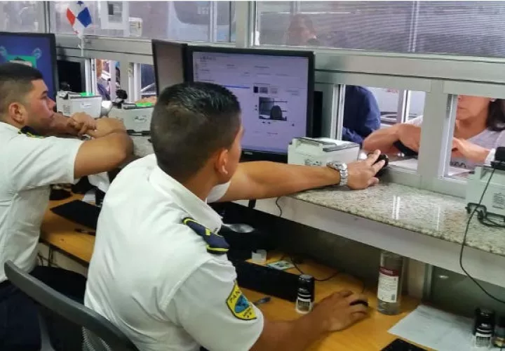 Se les impidió la entrada por Paso Canoas, entre otros puntos.
