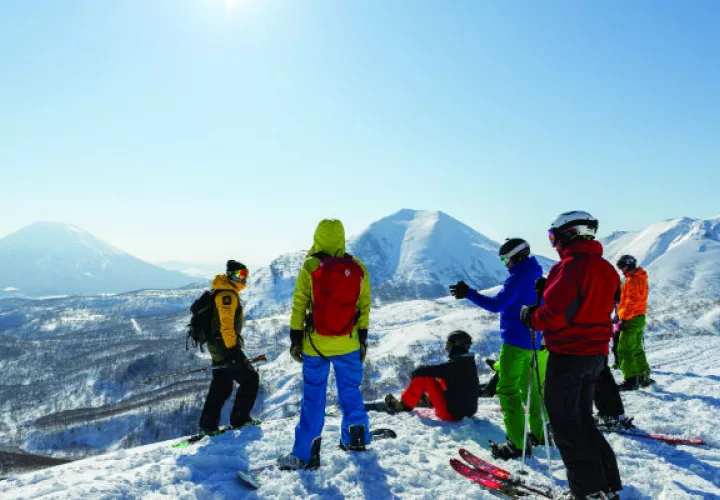 Desarrolladores internacionales construyen condominios en Monte Niseko Annupuri, en Niseko, Japón, que registra 15 metros de nieve al año. Foto / Aaron Jamieson/Niseko Hanazono Resorts.