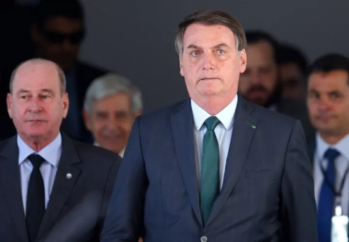 Jair Bolsonaro ha sufrido múltiples quebrantos de salud desde antes de llegar al cargo. Foto: AP Photo/Eraldo Peres