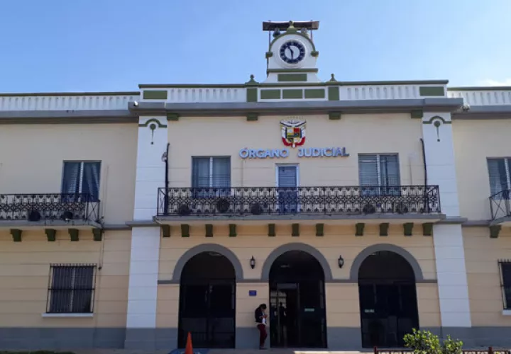 El fiscal Cerrud, asegura que los implicados en este hecho son familiares de una persona que el condenó a 25 años de cárcel.