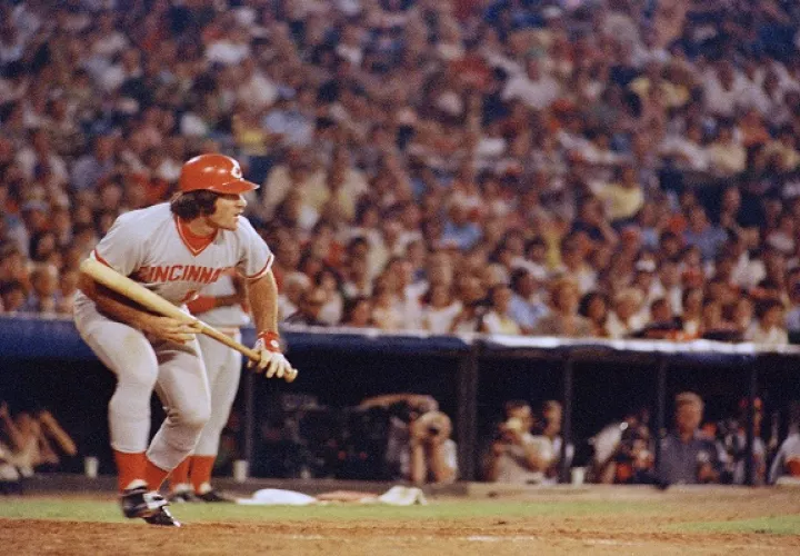Pete Rose en su época de jugador con Cincinnati. Foto:AP