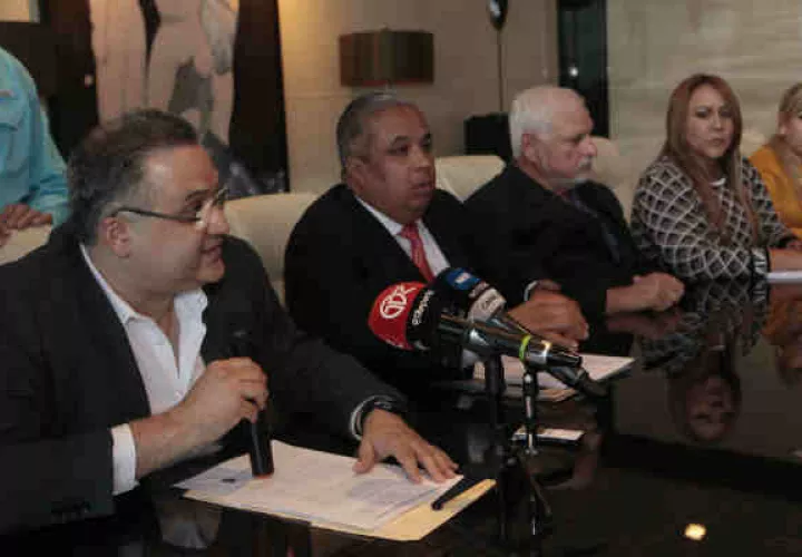 Demanda contra Kenia Porcell superaría los 10 millones de dólares. Foto/Víctor Arosemena
