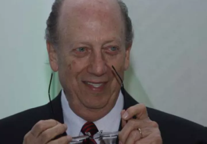 Empresario  Roberto Eisenmann. Archivo