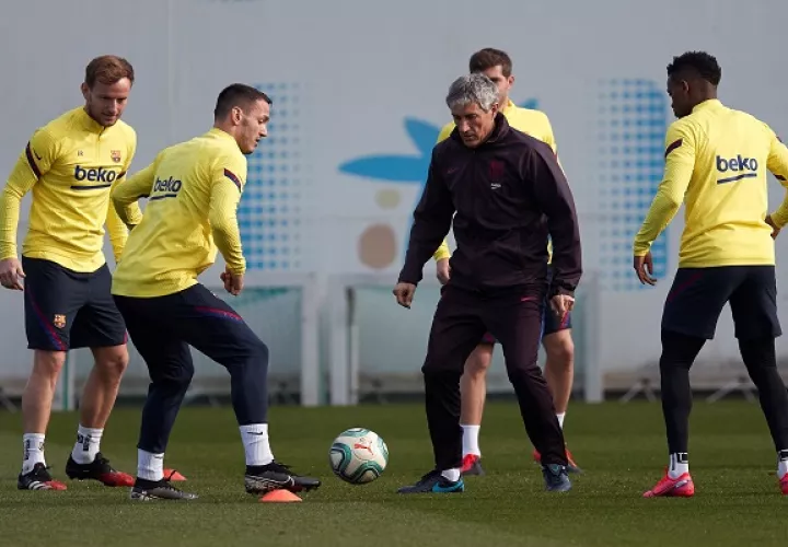 Setién durante el entrenamiento de ayer.