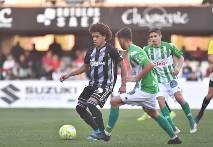 Adalberto Carrasquilla es clave en el Cartagena.
