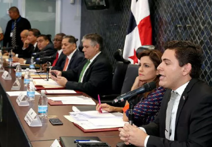 El primer debate de dicho proyecto iniciaría a las 11:00 de la mañana en la Comisión de Credenciales. Foto: Panamá América.