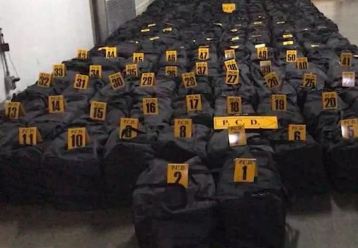 Solo durante 2019, Costa Rica reportó el decomiso de 45.7 toneladas de cocaína pero en decomisos que nunca superaron las dos toneladas cada uno por lo que el ministro de Seguridad Pública.