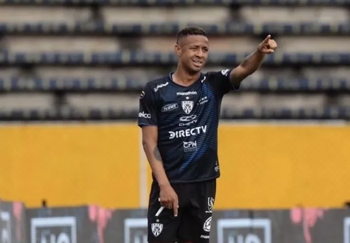 Gaby Torres se perfila como titular.