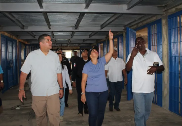 Autoridades realizaron recorrido por el Complejo Penitenciario La Joya. Cortesía