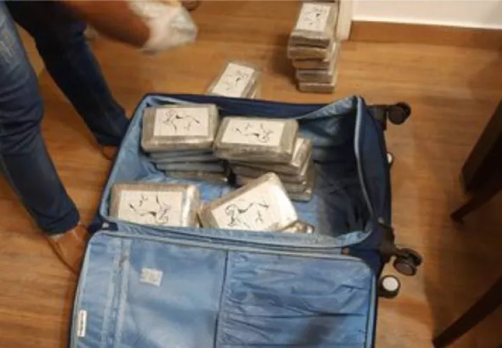En la operación colombo-panameña además del decomiso de drogas, dinero y vehículos se logró la detención de cuatro personas.