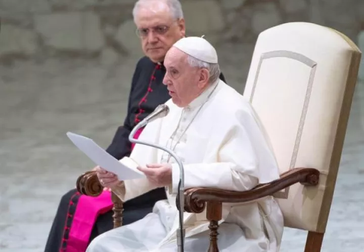 El papa propone que existan más "diáconos permanentes y que junto con las religiosas y los mismos laicos asuman responsabilidades importantes para el crecimiento de las comunidades (amazónicas)". FOTO/EFE