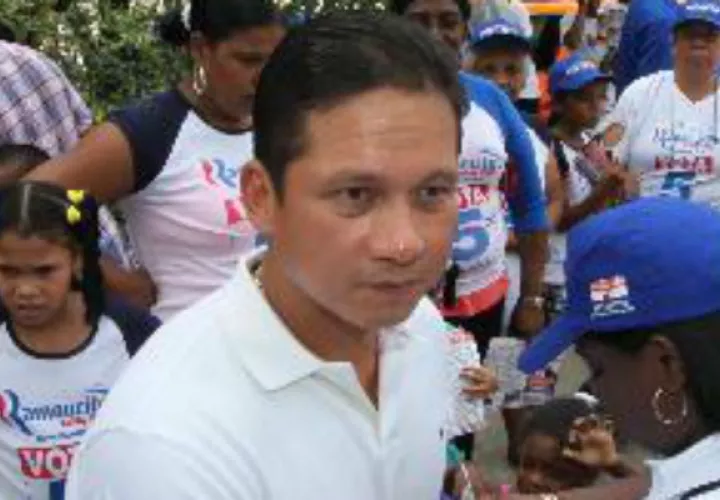 Ramón Ashby Chial se mantiene como representante del corregimiento de Calidonia.