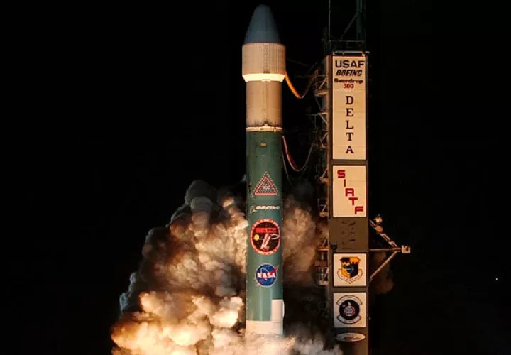 El telescopio Spitzer despegando de Florida en el 2003. Foto / NASA/JPL.