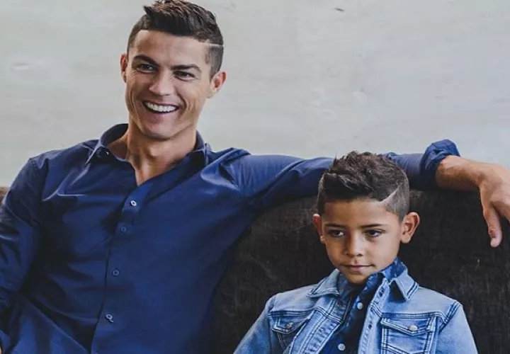 Ronaldo Jr. sigue los pasos de su padre.