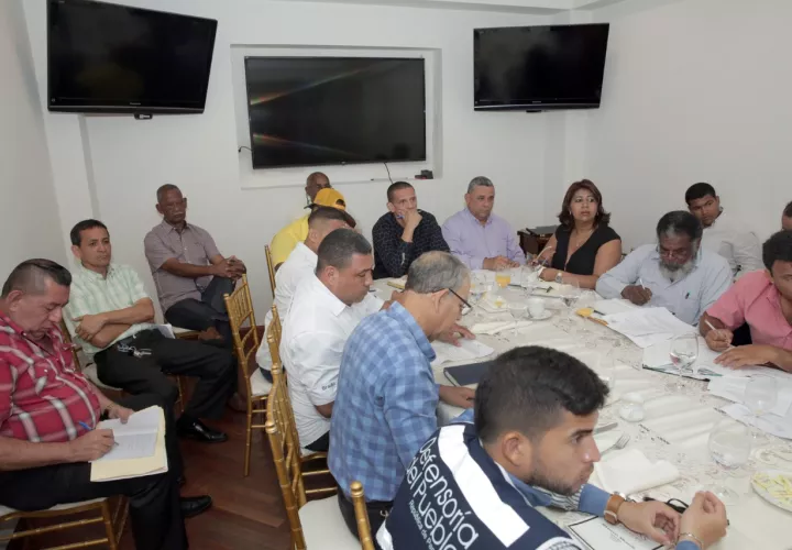 Los transportistas piden que se derogue el decreto 331.
