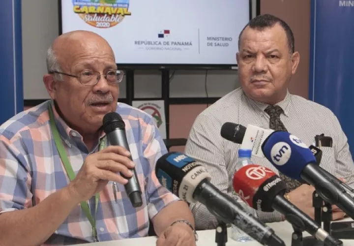 Alfredo Molto, jefe de Salud de la Región Metropolitana, detalló que en el país no se han reportado contagios por el nuevo coronavirus. Foto: Víctor Arosemena