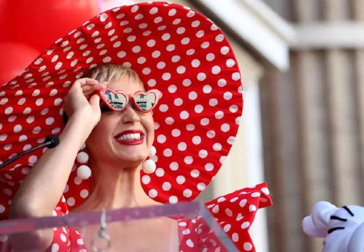 Katy Perry espera con ansias su primer hijo.   EFE