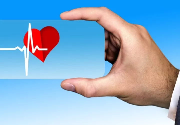 El virus de la gripe es peligroso para los pacientes cardiacos. Igualmente lo es el del coronavirus. Foto: Pixabay