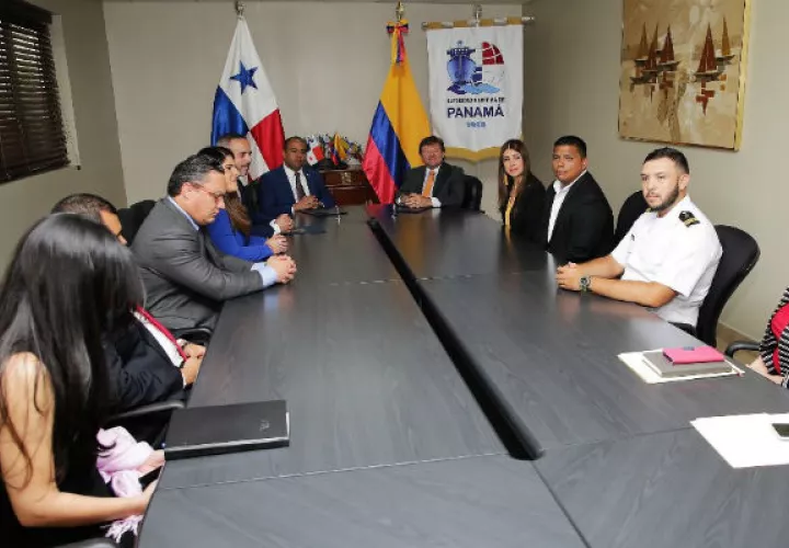 La AMP busca  lograr la creación de acciones de tipo académico a bordo de buques y la promoción de oportunidades laborales. Foto/AMP