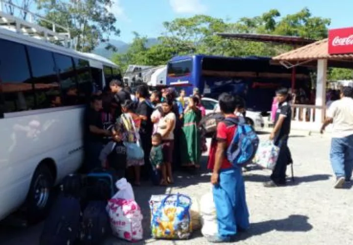 bus_de_bocas_del_toro_0.jpg