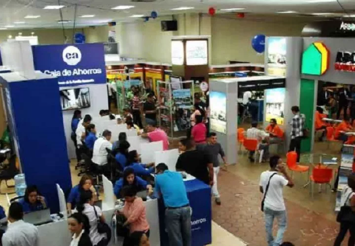 El Gobierno procedió a  cancelar todos los eventos de alta concurrencia para evitar la propagación del virus. Archivo