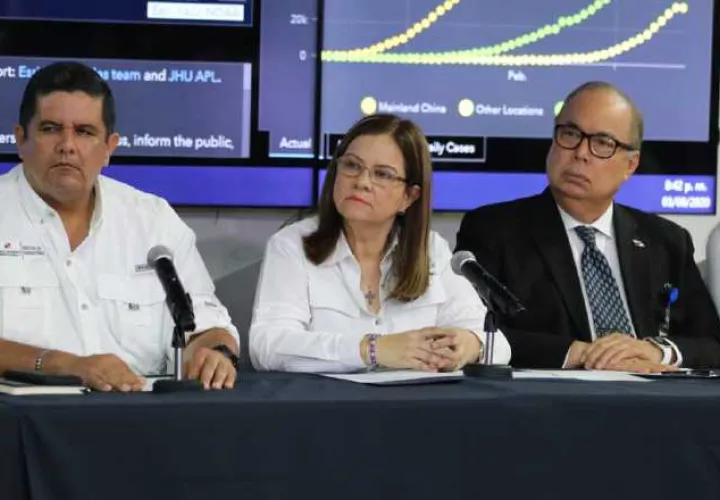 La ministra de Salud, Rosario Turner, anunció el lunes 9 de febrero el primer caso de coronavirus en Panamá. Foto EFE