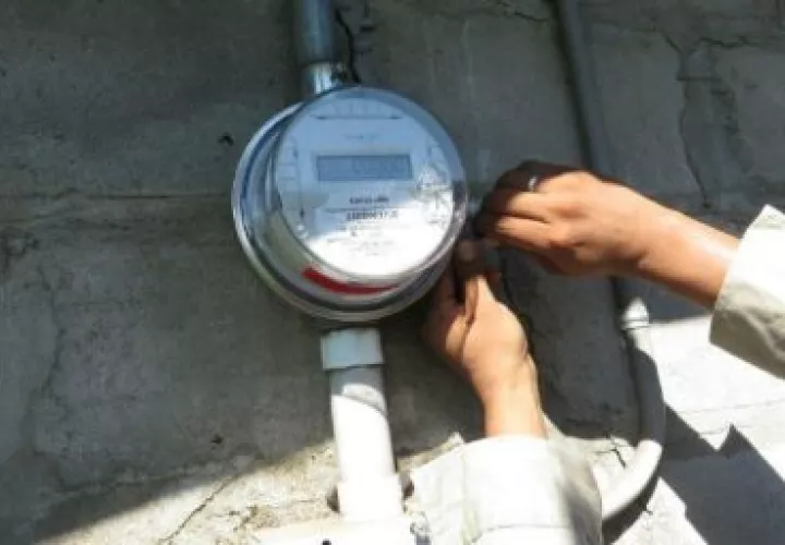 Las personas recibirán un  ajuste en sus cuentas, dependiendo al rango de electricidad que consuman.