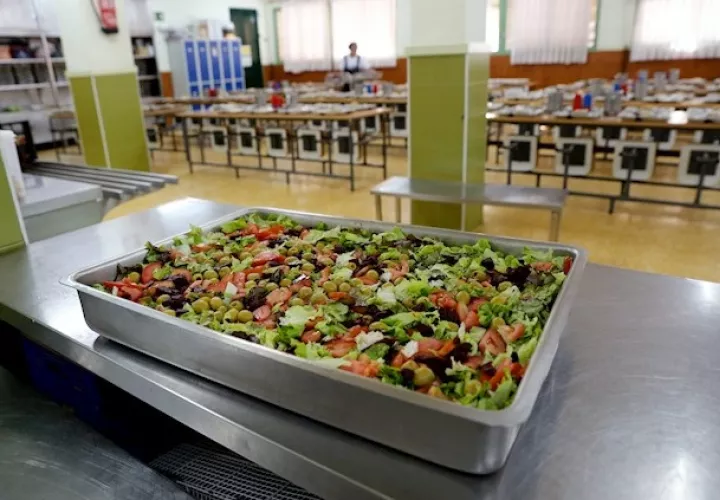 PMA está evaluando posibles alternativas, que incluyen la entrega de comida a domicilio, dinero o vales de comida.