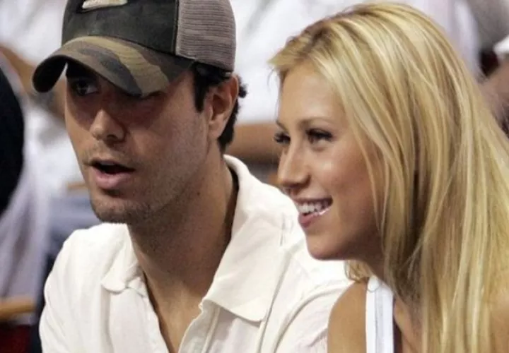 Enrique Iglesias y Anna.