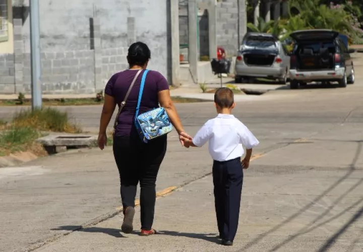 Se espera que en las próximas horas se realice una reunión con los padres de familia y las autoridades de la regional del Ministerio de Educación, con el fin de que se decida si las clases continuarán en los centros escolares de La Chorrera. Foto Eric Montenegro