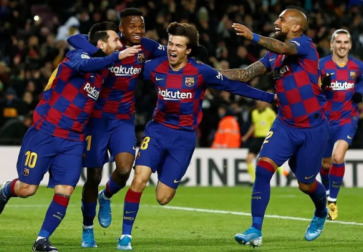 Los jugadores del primer equipo enviaron un comunicado.