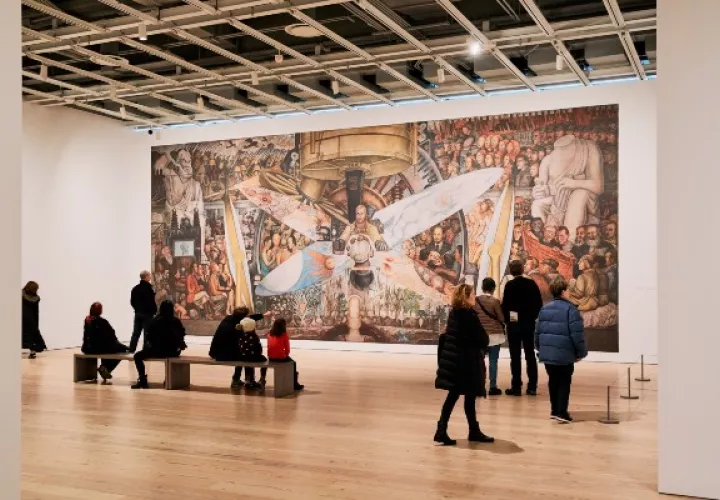 Reproducción en foto de “El Hombre Controlador del Universo”, de Diego Rivera, 1934, Palacio de Bellas Artes, INBA, Ciudad de México. Banco de México, fideicomiso de los museos Diego Rivera y Frida Kahlo, CDMX/Artists Rights Society (ARS), Nueva york. Foto /  Emiliano Granado para The New York Times.