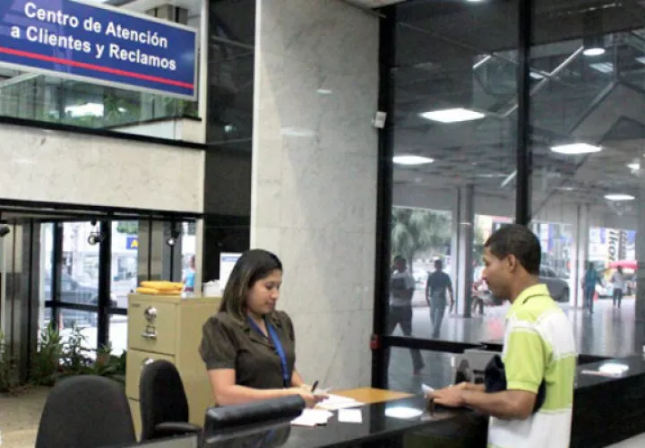 La Superintendencia recomienda a la comunidad atender sólo las comunicaciones oficiales.