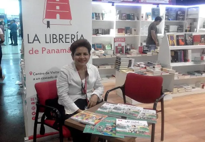 Telsy Sánchez, escritora, productora y promotora cultural. Ellas les da tips para que no se aburran en la cuarentena por el coronavirus. Foto: Cortesía