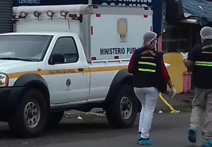 Las autoridades del Ministerio Público realizan las investigaciones del hecho y buscan esclarecer que fue lo que ocurrió,  para ubicar al responsable del mismo. FOTO/MAYRA MADRID