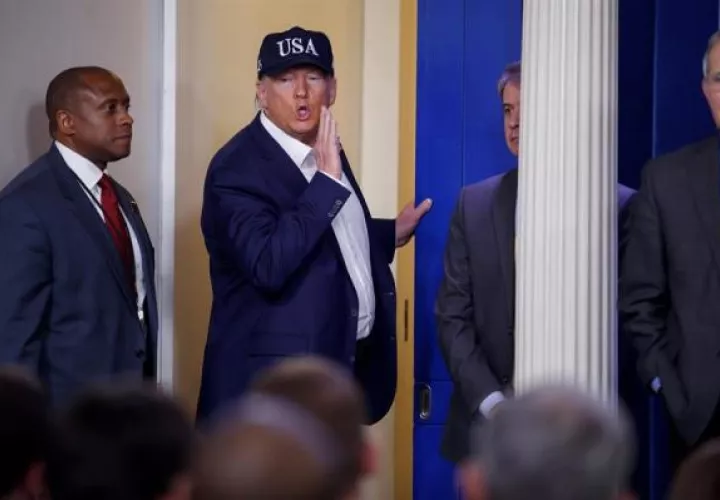 El presidente Donald Trump, causa polémica por solicitud de exclusividad en vacunas. FOTO/EFE