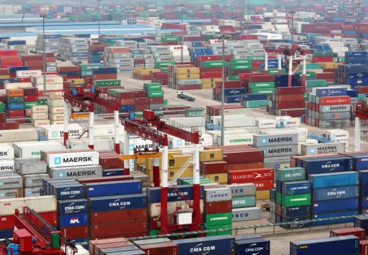 Las restricciones a las exportaciones de alimentos se multiplican rápidamente a través de los países y conducen a incertidumbres. EFE