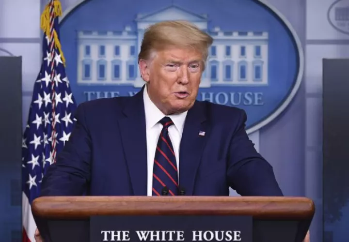 Donald Trump, presidente de los Estados Unidos dijo que espera un acuerdo para recortar entre 10 y 15 millones de barriles. EFE