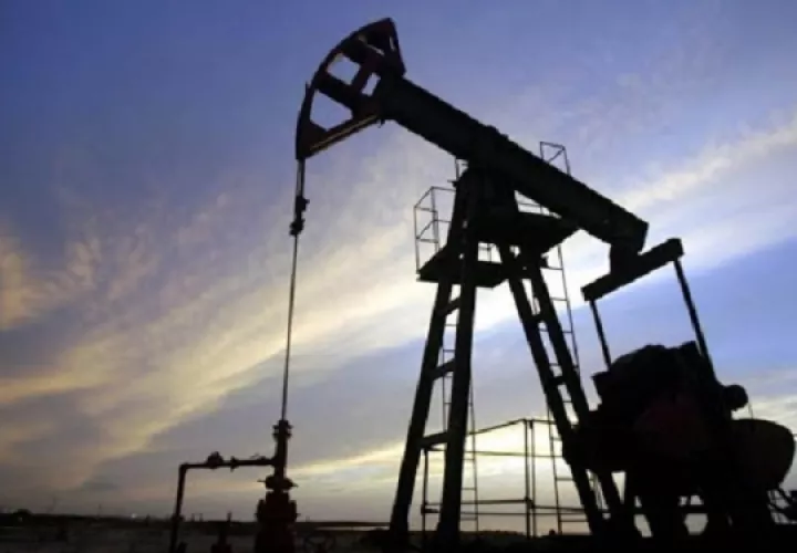 El vicepresidente de Economía de Venezuela, Tareck El Aissami, anunció este viernes la activación de un plan especial para el suministro de combustible