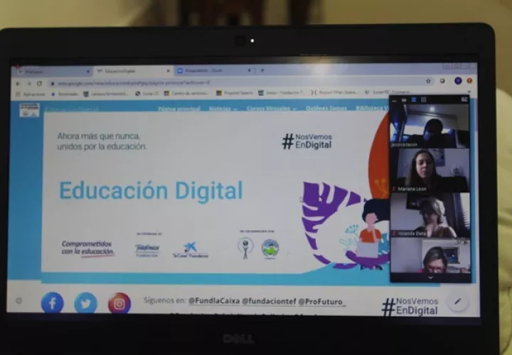 La ministra de Educación, Maruja Gorday de Villalobos, está afinando los detalles para definir la fecha de inicio de las capacitaciones. Foto: Cortesía