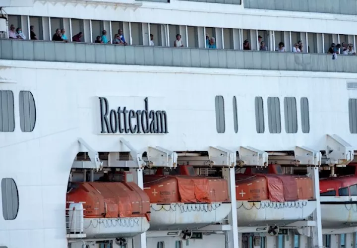 Este jueves los Centros para el Control y Prevención de Enfermedades (CDC, en inglés) de EE.UU. emitieron una extensión de la orden de no navegar para "todos los cruceros" con base en el país.